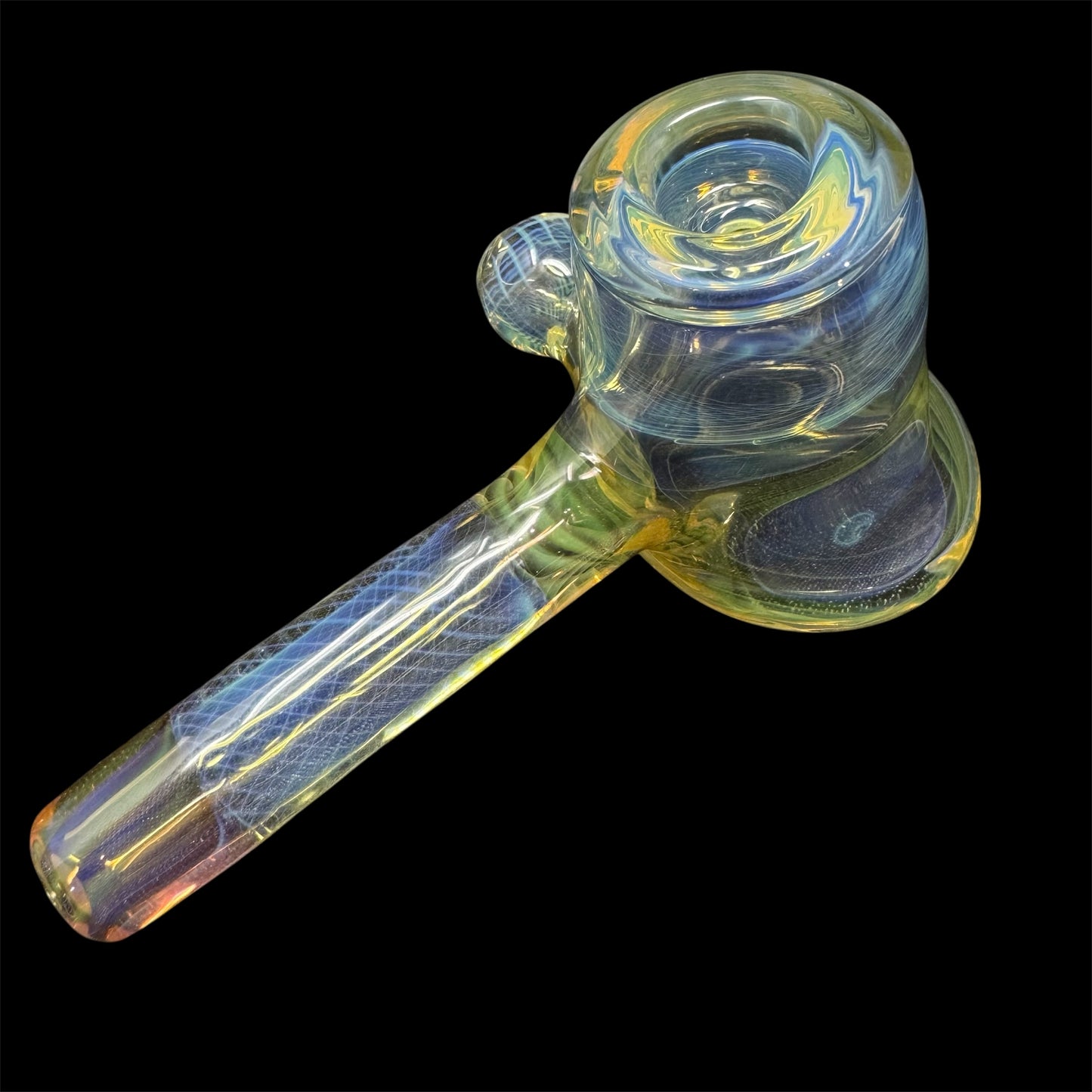 Maka b hand pipe