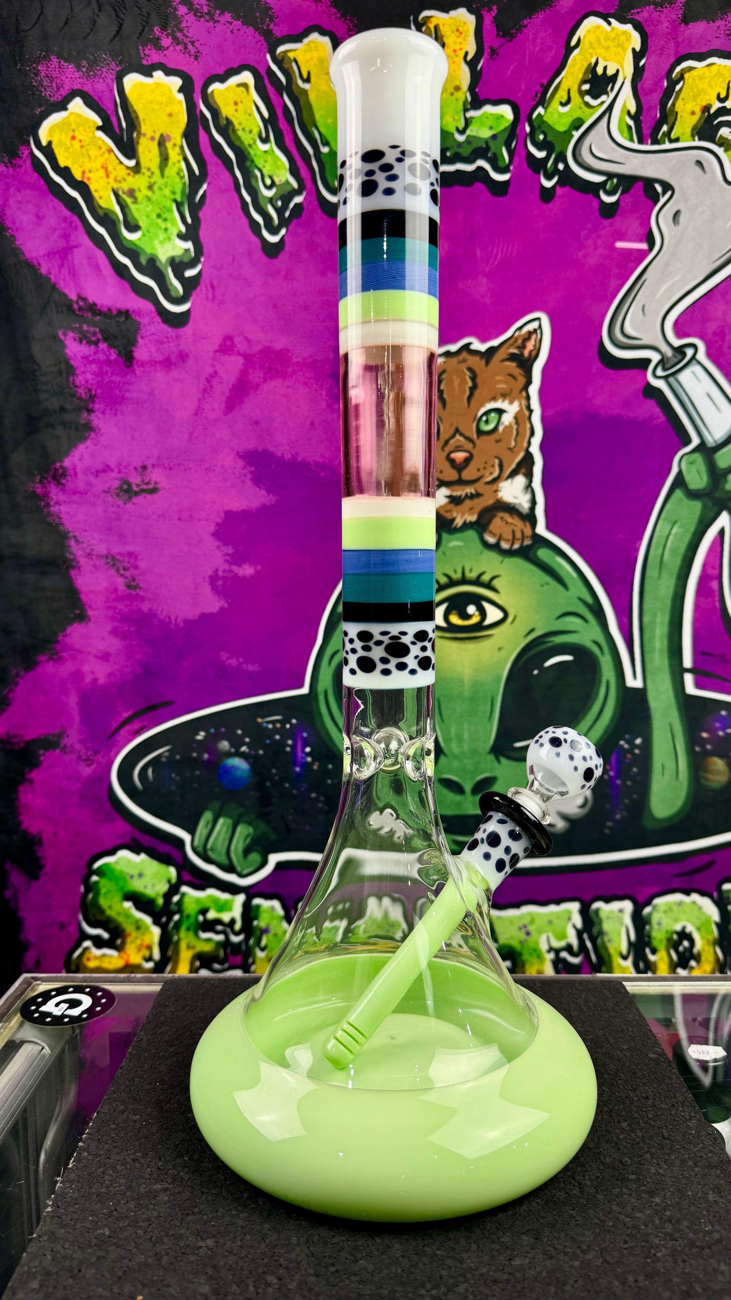 Hoops beaker