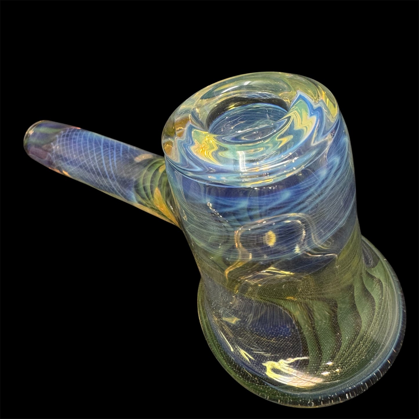 Maka b hand pipe